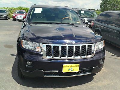 Jeep grand cherokee overland hemi 4wd automatic transmission leather a/c cd nav