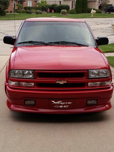 2000 chevrolet s10 xtreme standard cab pickup 2-door 4.3l