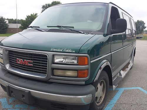 1998 gmc savana 1500 sle standard passenger van 3-door 5.7l