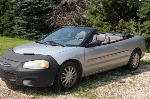 2001 chrysler sebring lxi limited convertible 2-door 2.7l ***needs engine fix***