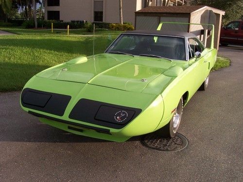1970 plymouth road runner superbird   " a true superbird numbers matching"