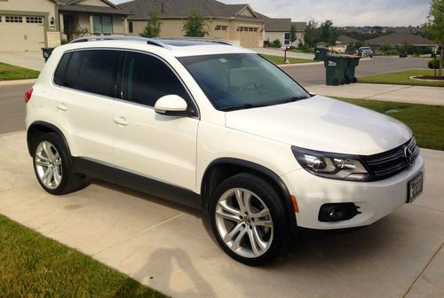 2013 vw tiguan sel loaded nav,sat,panoramic sun roof, tint, all options