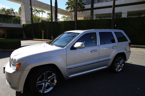 2007 jeep grand cherokee srt8 sport utility 4-door 6.1l