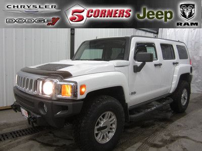 2006 white hummer h3 4x4