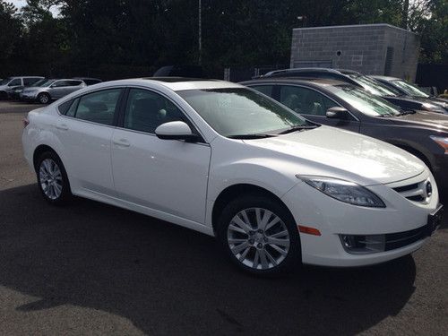 Leather sunroof alloy wheels