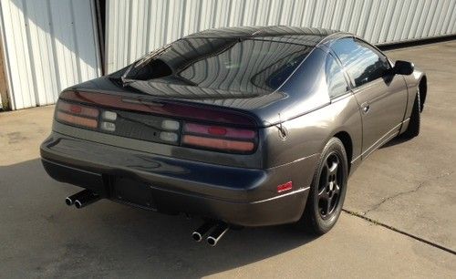 1990 Nissan 300ZX Base Coupe 2-Door 3.0L, image 2