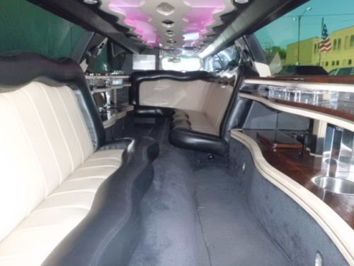 2007 lincoln towncar  limousine - 180&#034; stretch - 14 passenger - layed out -