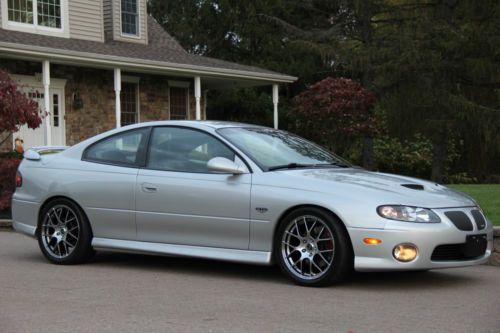 2006 pontiac gto coupe 6.0l v8 6-speed 66k original miles pristine no reserve !!