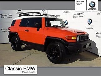 13 toyota fj cruiser-navigation/rear camera/docking - very nice!!!