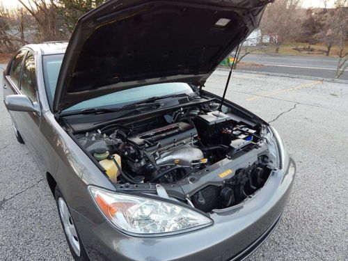 2004 Camry LE 5 speed 83k Serviced & Clean RUNS GREAT no.reserve, image 35