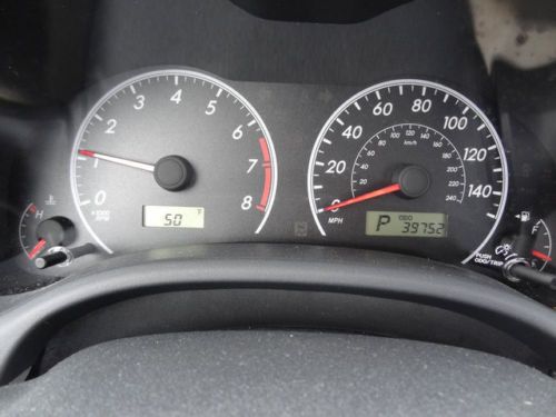 LE 1.8L CD Vehicle Anti-Theft System Auxiliary Pwr Outlet MP3 Player Cloth Seats, image 18