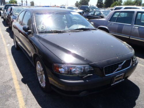 2004 volvo s60