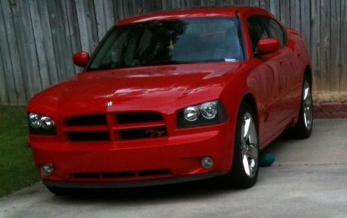 2007 dodge charger ~ fully loaded ~ 61k miles ~nav~dvd~htd seats~6 cd~rmt start