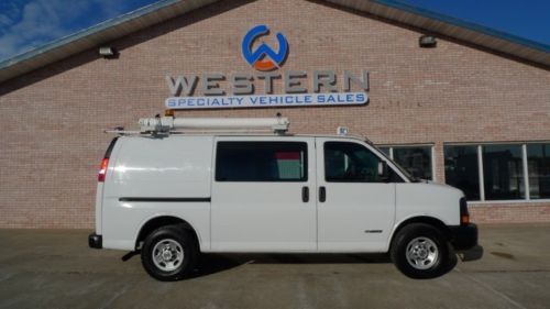 2003 chevrolet express 3500 cargo van 1owner