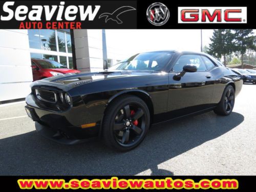 Srt8 manual coupe 6.1l sunroof cd tip start auxiliary audio input premium wheels