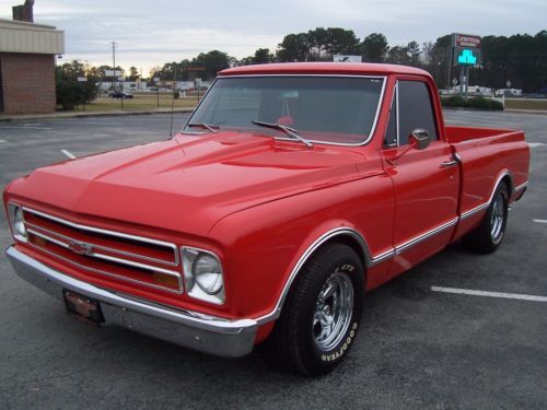 1967 c10 short bed 350/370hp 4 speed excellent condition inside&amp;out super solid