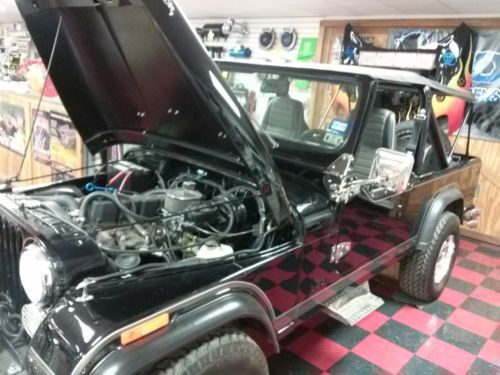 83 scrambler cj8 frame off restoration professionally done.