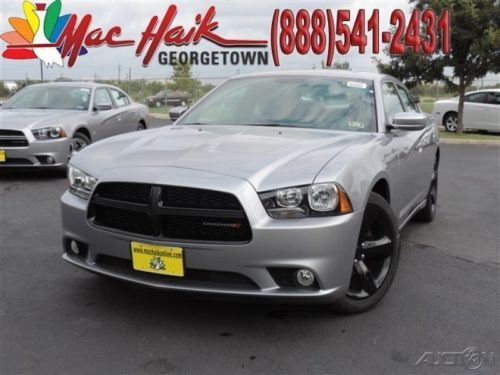 2014 sxt plus new 3.6l v6 24v automatic rwd sedan