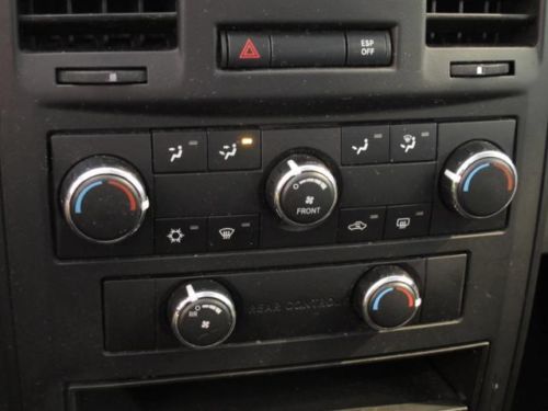 Red 4dr Wgn SE FWD 3.3L V6 CD MP3 Power Windows Power Door Locks 3RD Row Seat, image 16