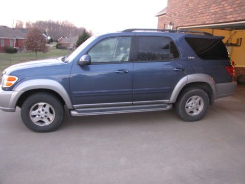 Very reliable 2003 toyota sequoia sr-5