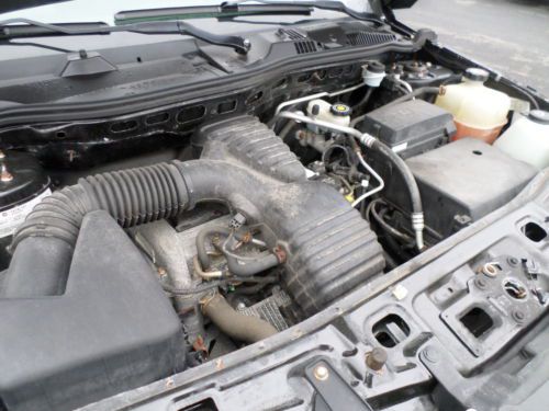 NO RESERVE 2004 SATURN VUE ONLY 134K MILES MANUAL TRANSMISSION DRIVES GREAT, image 39