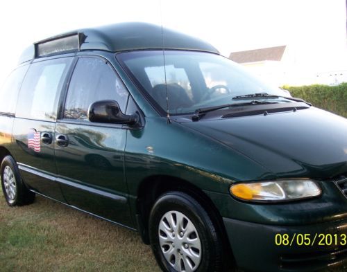 Wheelchair/handicap accessible plymouth voyager van just 51k miles@affordable $$