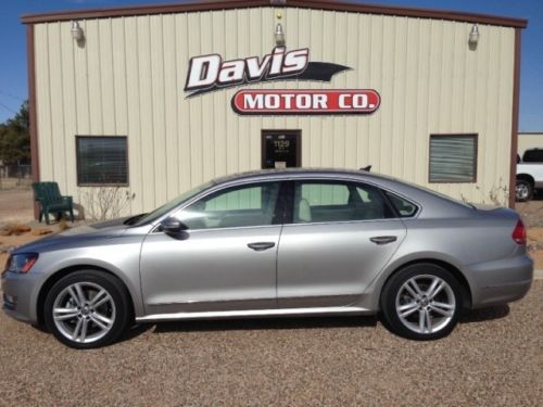 12 tdi turbo diesel se nav sunroof 1 owner very nice 18inch wheels dsg automatic