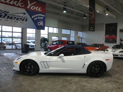 Unique new 2013 60th anniversary grand sport convertible corvette automatic!