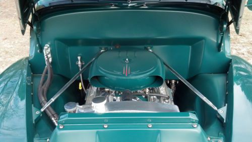 1952 chevrolet truck, image 2