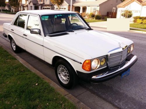 1985 mercedes-benz 300d turbodiesel 4 door sedan