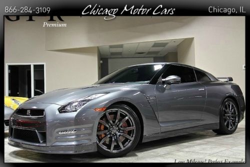 2014 nissan gt-r premium $100k + msrp 545 horsepower twin turbo loaded one owner