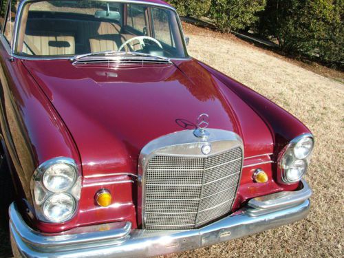 Gorgeous 1964 mercedes benz 220 heckflosse sedan w/sunroof!