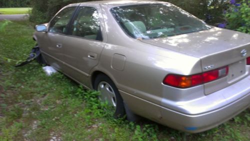 1999 toyota camry 4 door tan w california emmisions engine only 57k- 5 speed