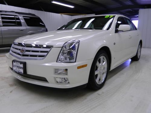 We finance we ship 3.6l V6 rear wheel drive low miles White Diamond, image 6