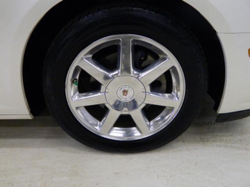 We finance we ship 3.6l V6 rear wheel drive low miles White Diamond, image 8