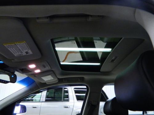 We finance we ship 3.6l V6 rear wheel drive low miles White Diamond, image 32