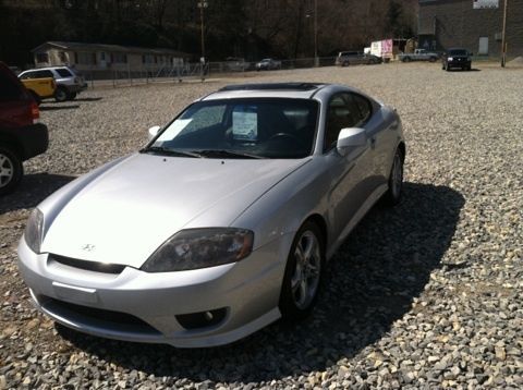 2005 hyundai tiburon gt