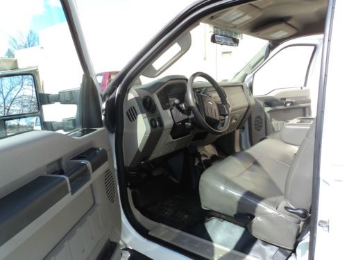 2010 Ford F-350 Super Duty XL Crew Cab Pickup 4-Door 6.4L, image 4