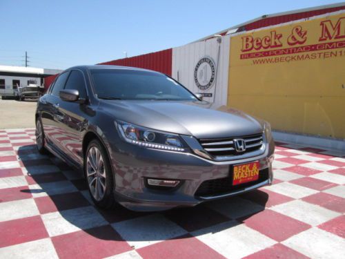 Sport manual 2.4l 12v pwr outlets backup camera cruise control floor mats