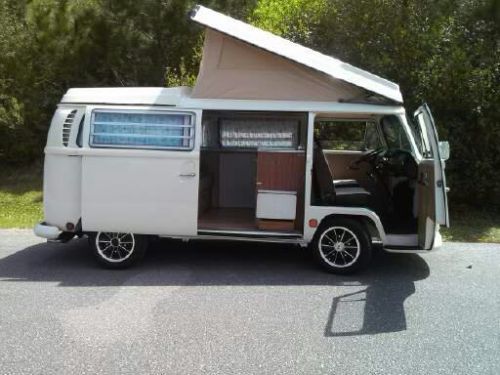 Early 1968 VW Camper, image 2