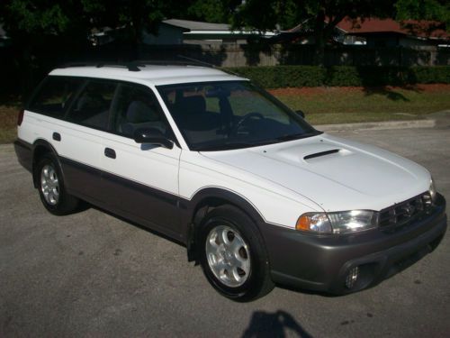 1998 subaru legacy outback wagon 4-door 2.5l awd