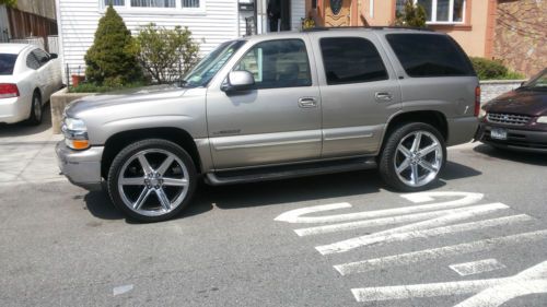 2003 chevrolet tahoe lt sport utility 4-door 5.3l