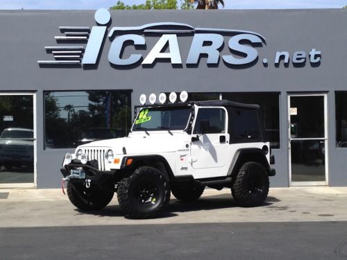 2002 Jeep Wrangler Sport Sport Utility 2Door 4.0L Automatic Clean Title & CarFax, image 2