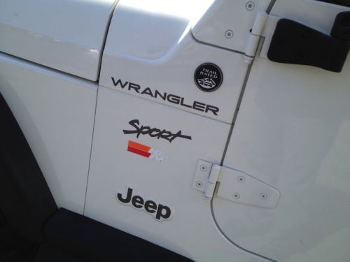 2002 Jeep Wrangler Sport Sport Utility 2Door 4.0L Automatic Clean Title & CarFax, image 13