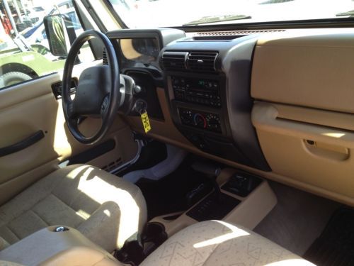 2002 Jeep Wrangler Sport Sport Utility 2Door 4.0L Automatic Clean Title & CarFax, image 17