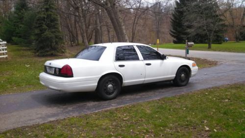 2007 Police Interceptor Crown Vic. P71, image 3