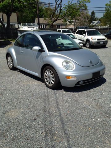 2004 volkswagen beetle gls hatchback 2-door, silver, mint condition, sunroof