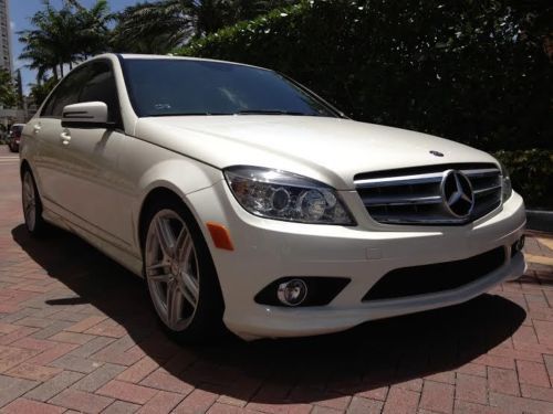 2010 mercedes-benz c350 sport sedan 4-door 3.5l   one owner !!!!!!!