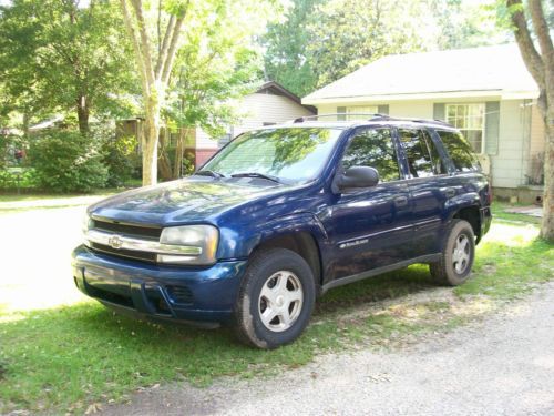 2002 chevrolet trailblazer lt ...runs... needs engine work