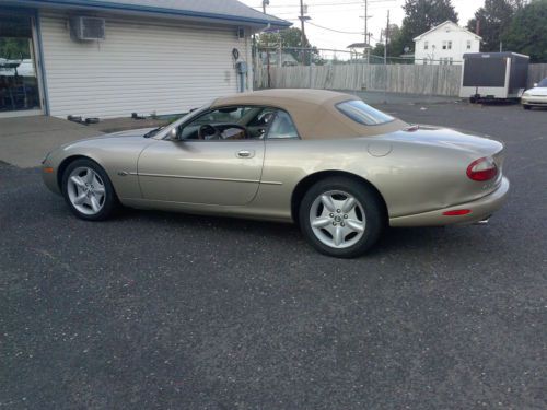 1999 jaguar xk8 base convertible--extra clean &amp; runs great!